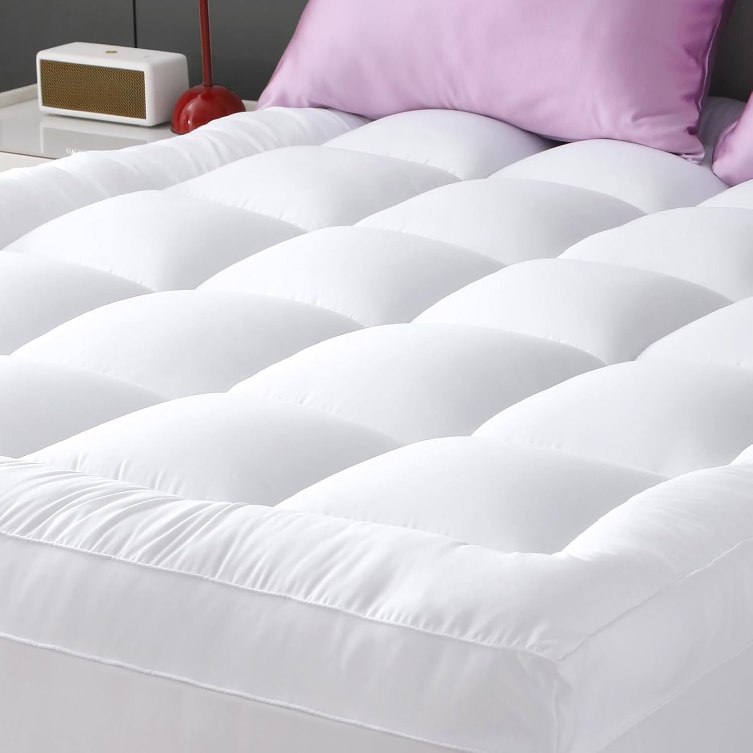 YUGYVOB Queen Mattress Topper Extra Thick, Cooling, and Breathable Mattress Pad 8-21″ Deep Pocket Soft Down Alternative Fill