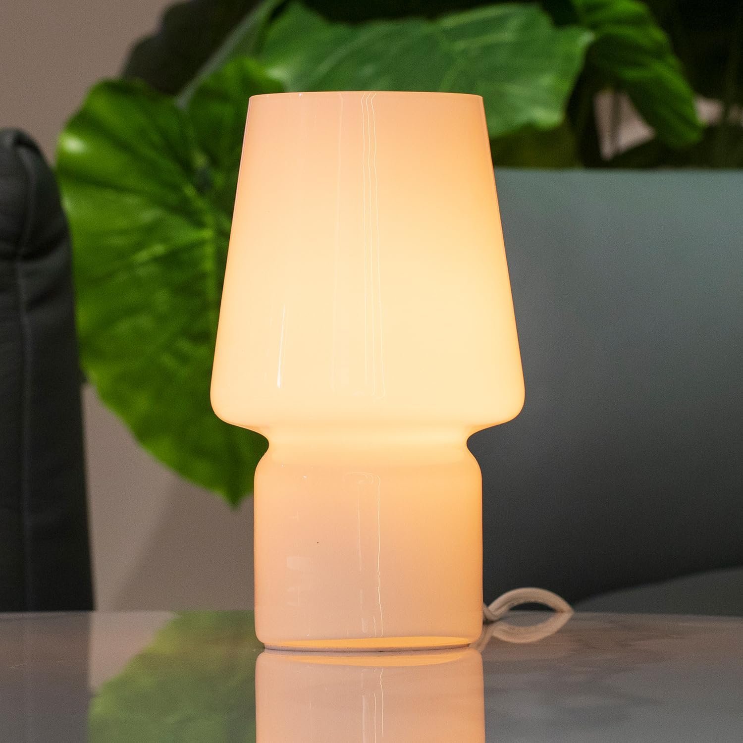 Mushroom Lamp,Mother’s Day Gifts,Small Table Lamp,Cute Nightstand Kitchen Mini Lamp,Glass Table Lamp,Suitable for Bedrooms, Kitchens, Living Rooms, Bedside, Girl Gifts（White）