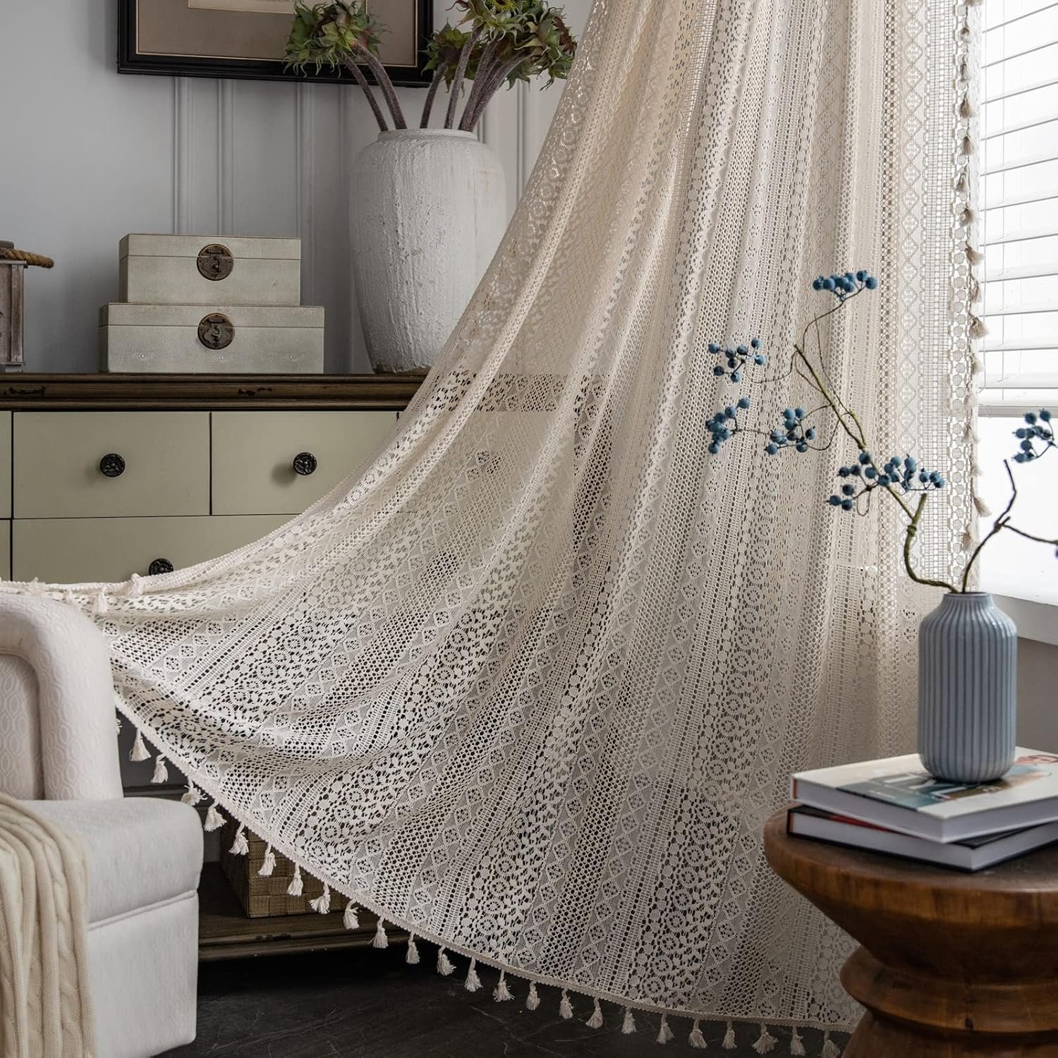 Sutuo Home Beige Boho Lace Sheer Curtains 84 inches Long,Crochet Macrame Semi-Sheer Bohemian Drape with Tassels, Cream Farmhouse Window Curtains for Living Room & Bedroom, 1 Panel 59″ W,Rod Pocket