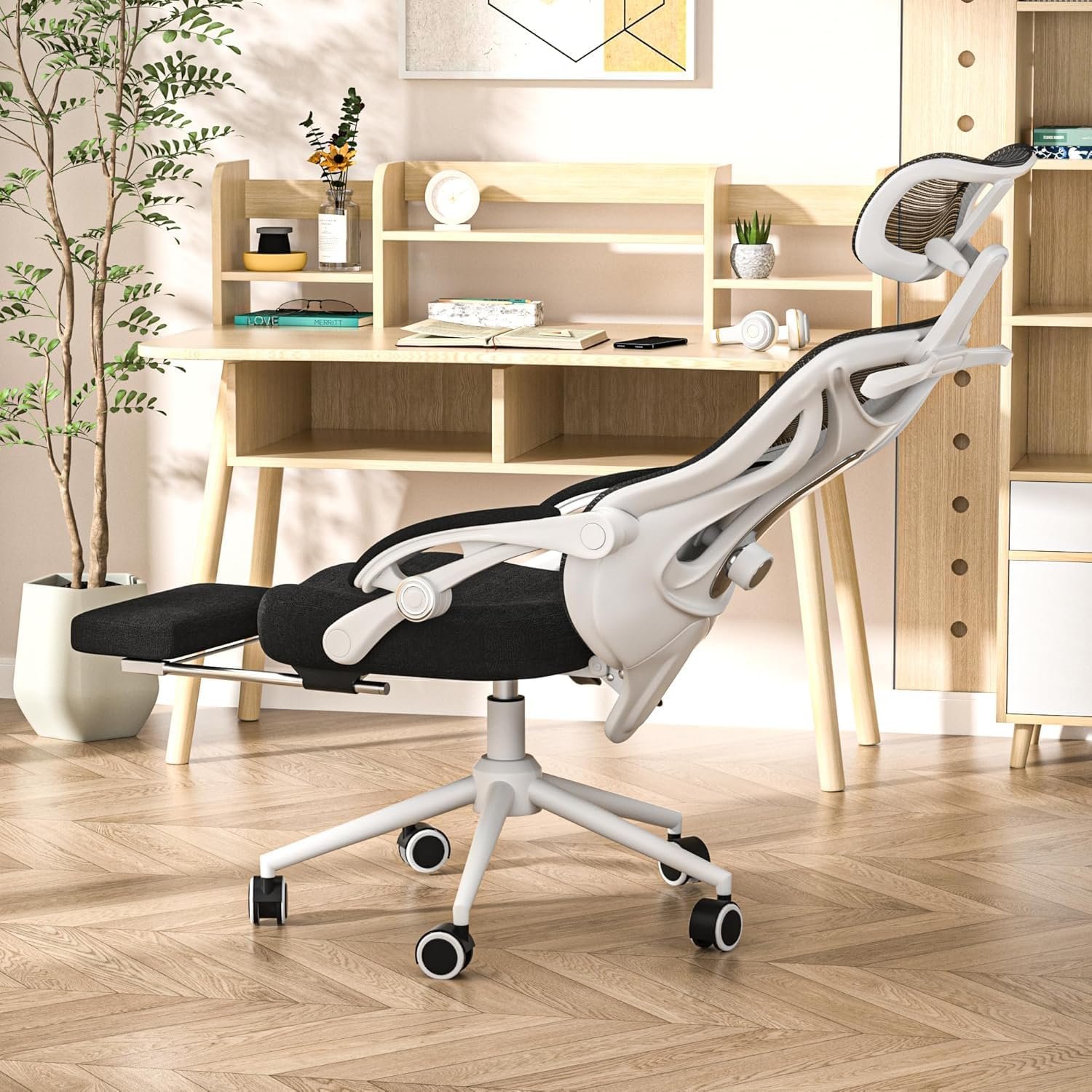 Ergonomic Office Chair with Footrest – Adjustable Lumbar Support & Headrest, 90-160° Reclining Mesh Back Computer Chair – Home Office/Gaming, 350lbs Capacity