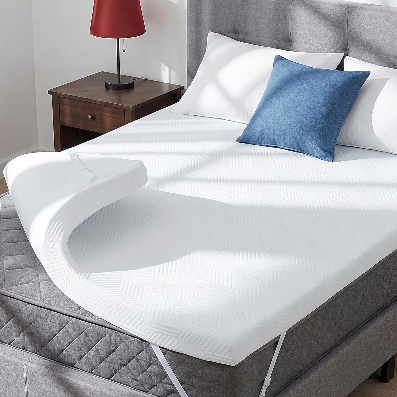 GRUSIGN 3 Inch Queen Memory Foam Mattress Topper with Adjustable Straps, Premium Soft & Supportive Topper, Breathable Gel Foam Bed Topper, Non-Slip Design, Removable & Washable Cover, 60″ x 80″, Queen