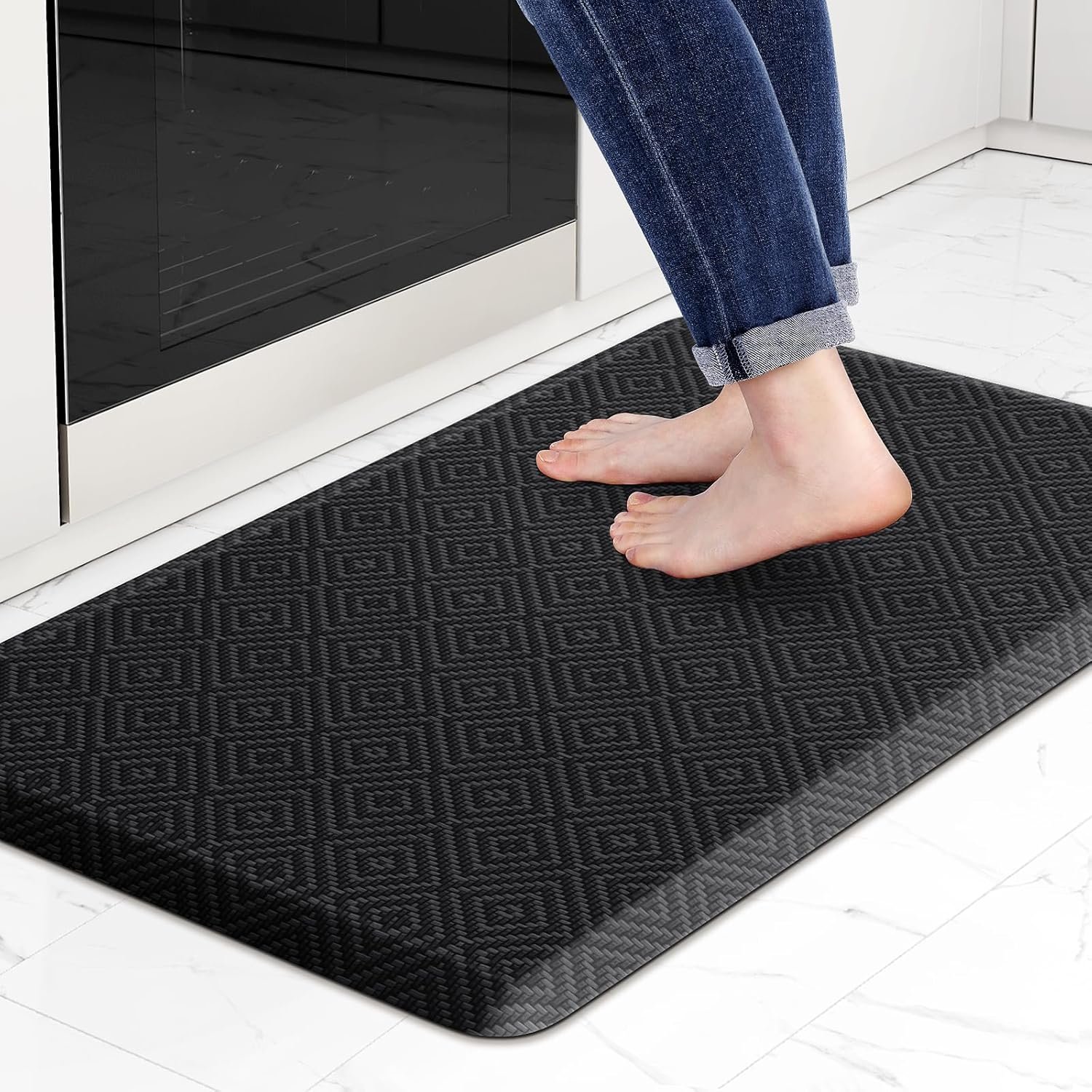 Mattitude Kitchen Mat Cushioned Anti-Fatigue Floor Mat Water Resistant Non-Slip Mats and Rugs Standing and Comfort Desk Mats for House Sink Office Laundry (Black, 17.3″x28″)
